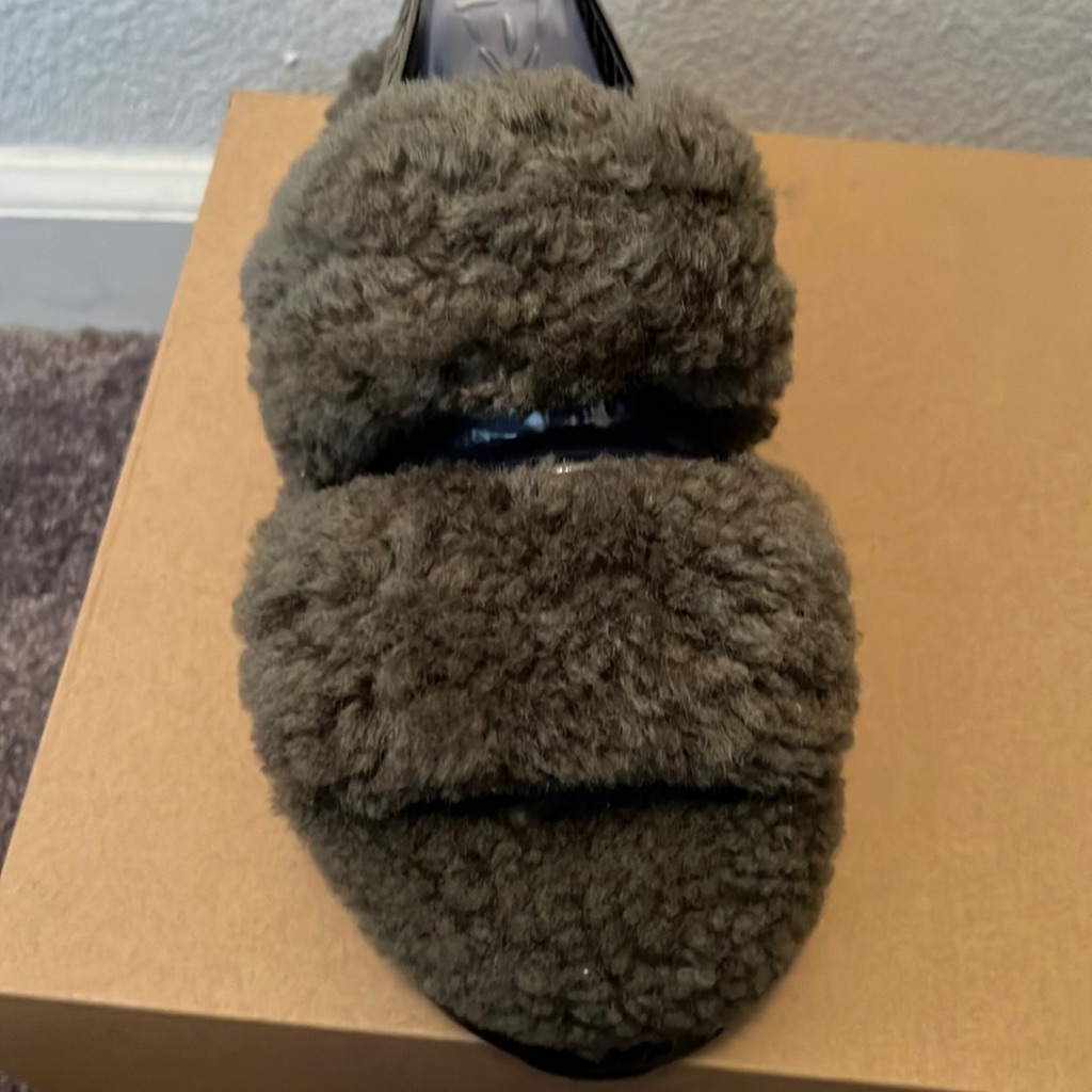 Ugg